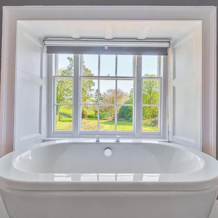 Orrest Head House Holiday home *